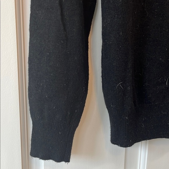 J. Crew Gray and Black Crew Neck Wool Blend Sweater with Bow Pattern - Size S - Picture 12 of 16